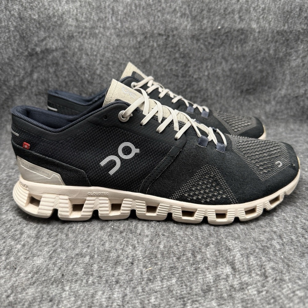 On Cloud X Running Shoes Black Pearl Helion Women's Size 8 U.S Lace Up